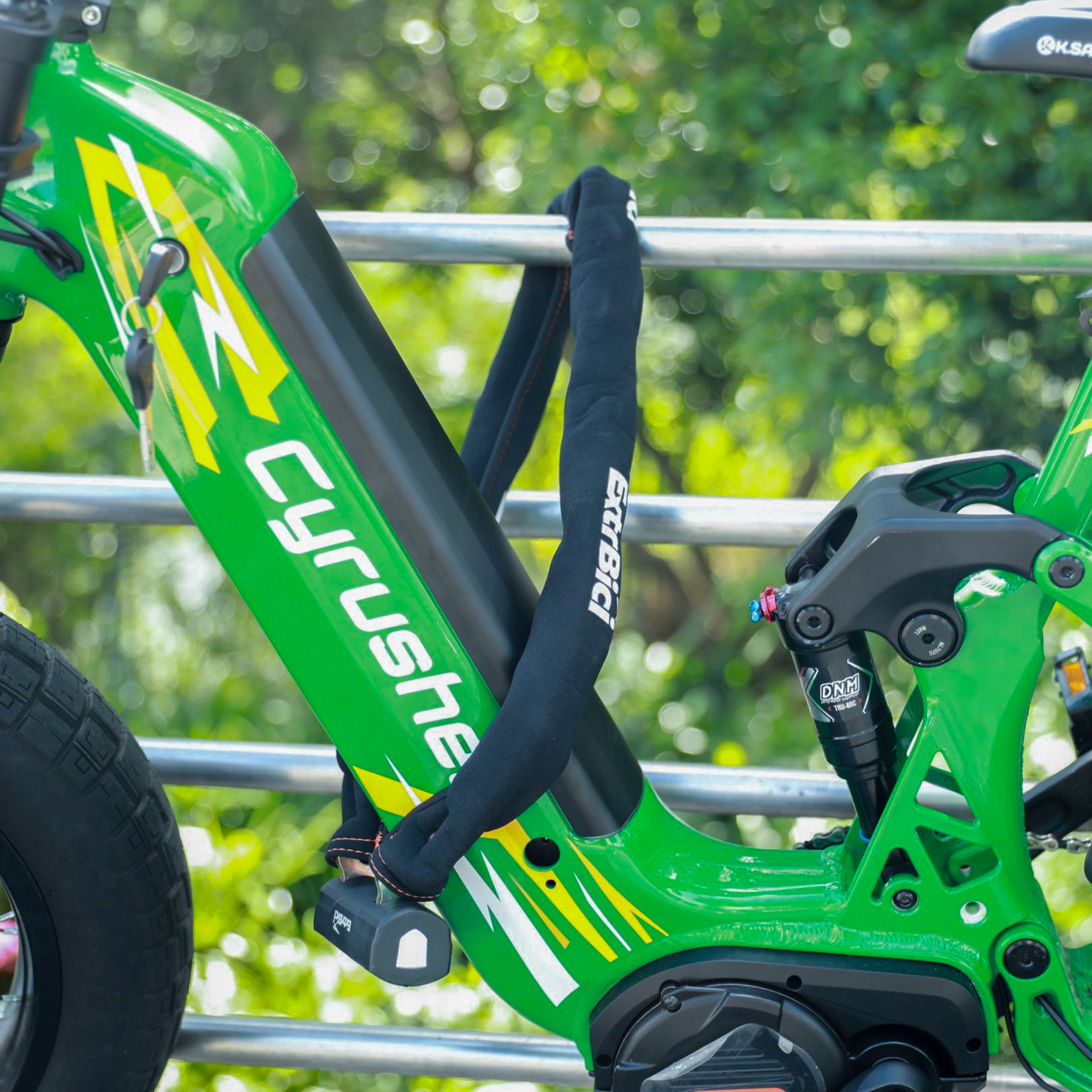 Best Chain Locks 2023 HeavyDuty E6 Combination Chain Lock