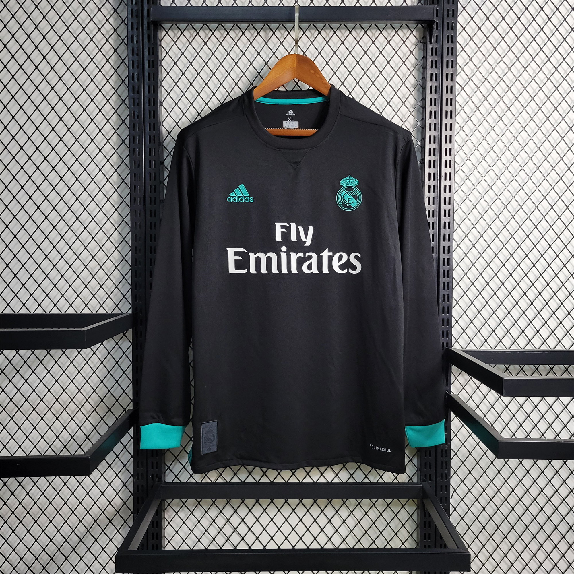 Retro Real Madrid 17-18 Away Stadium Long Sleeve Jersey