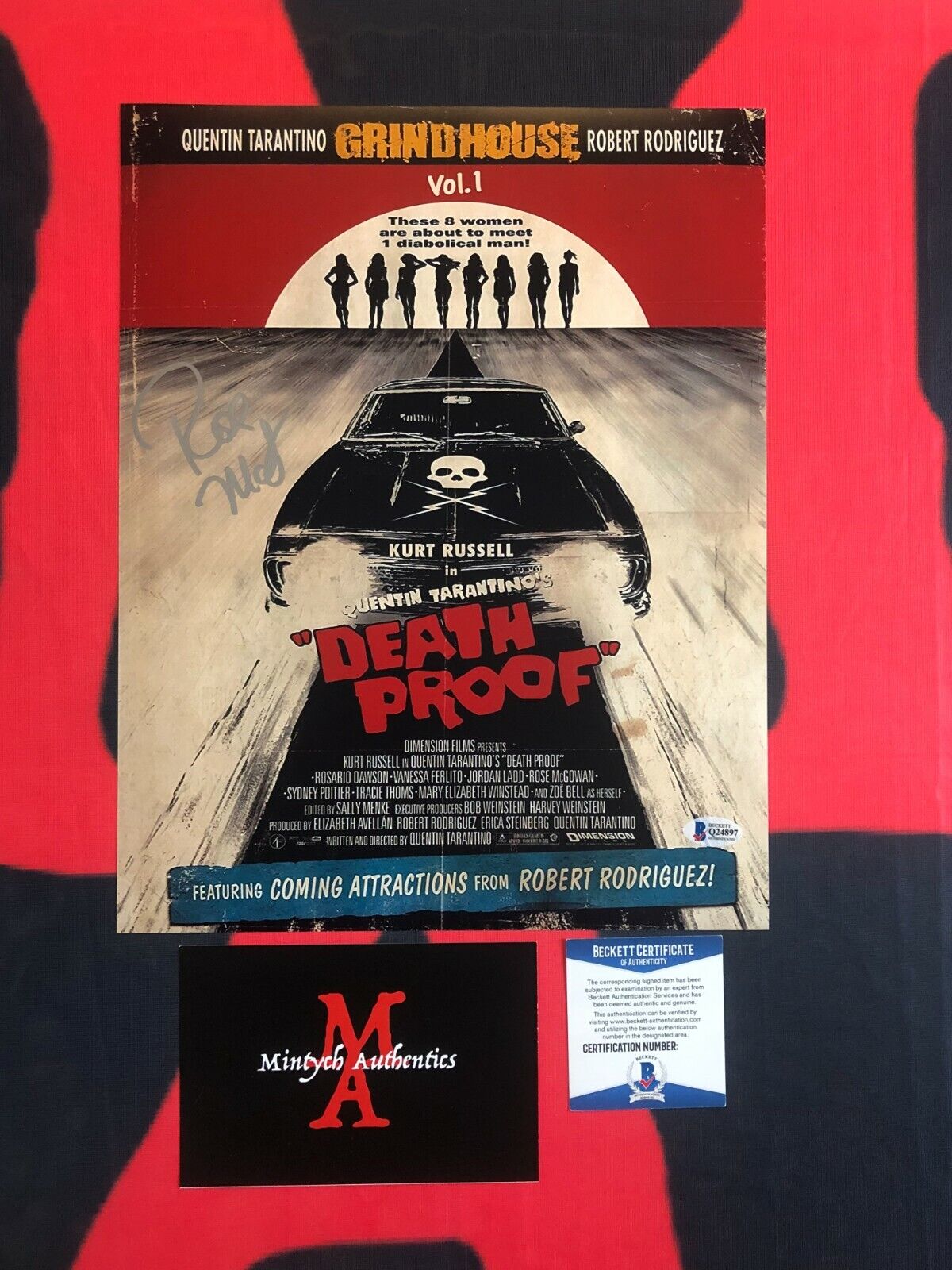 ROSE MCGOWAN DEATH PROOF AUTOGRAPHED SIGNED 11x14 Photo Poster painting! BECKETT COA! PROOF!