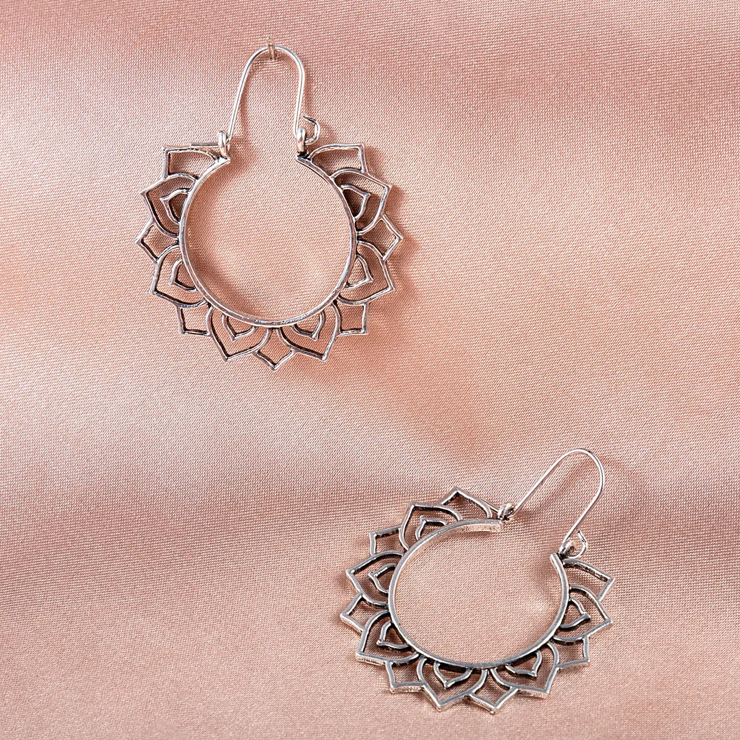 Hollow Rose Sun Earrings
