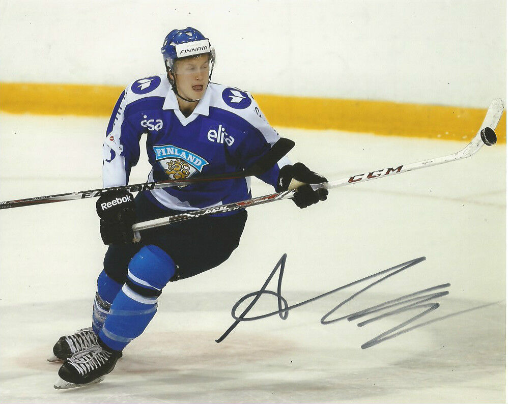 Team Finland Alex Lintuniemi Autographed Signed 8x10 NHL Photo Poster painting COA B