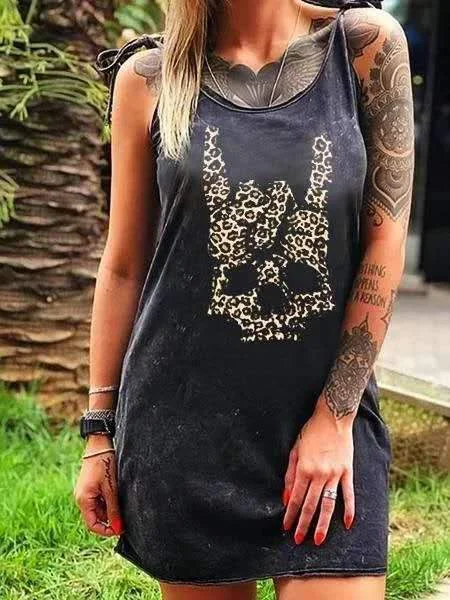 Loose Off-the-shoulder Skull Print T-shirt-Mayoulove