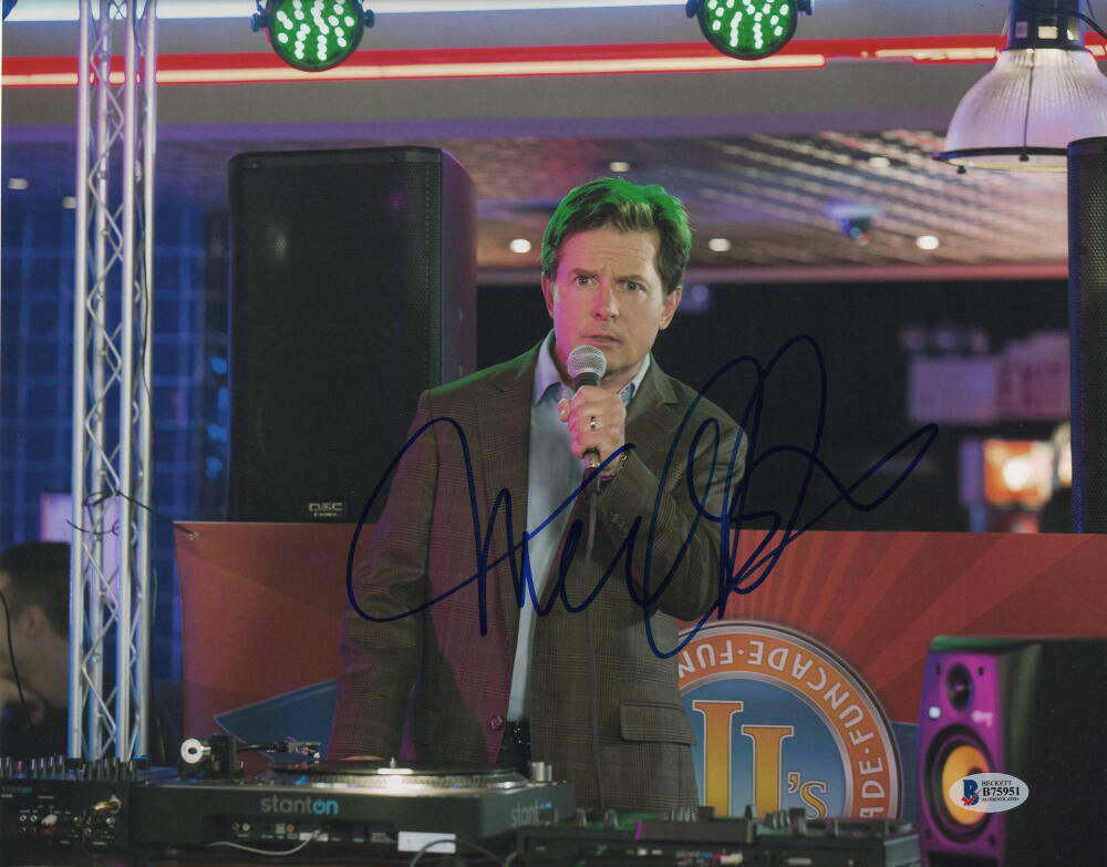 MICHAEL J FOX SIGNED AUTOGRAPH 11x14 Photo Poster painting - MARTY BACK TO THE FUTURE A BECKETT