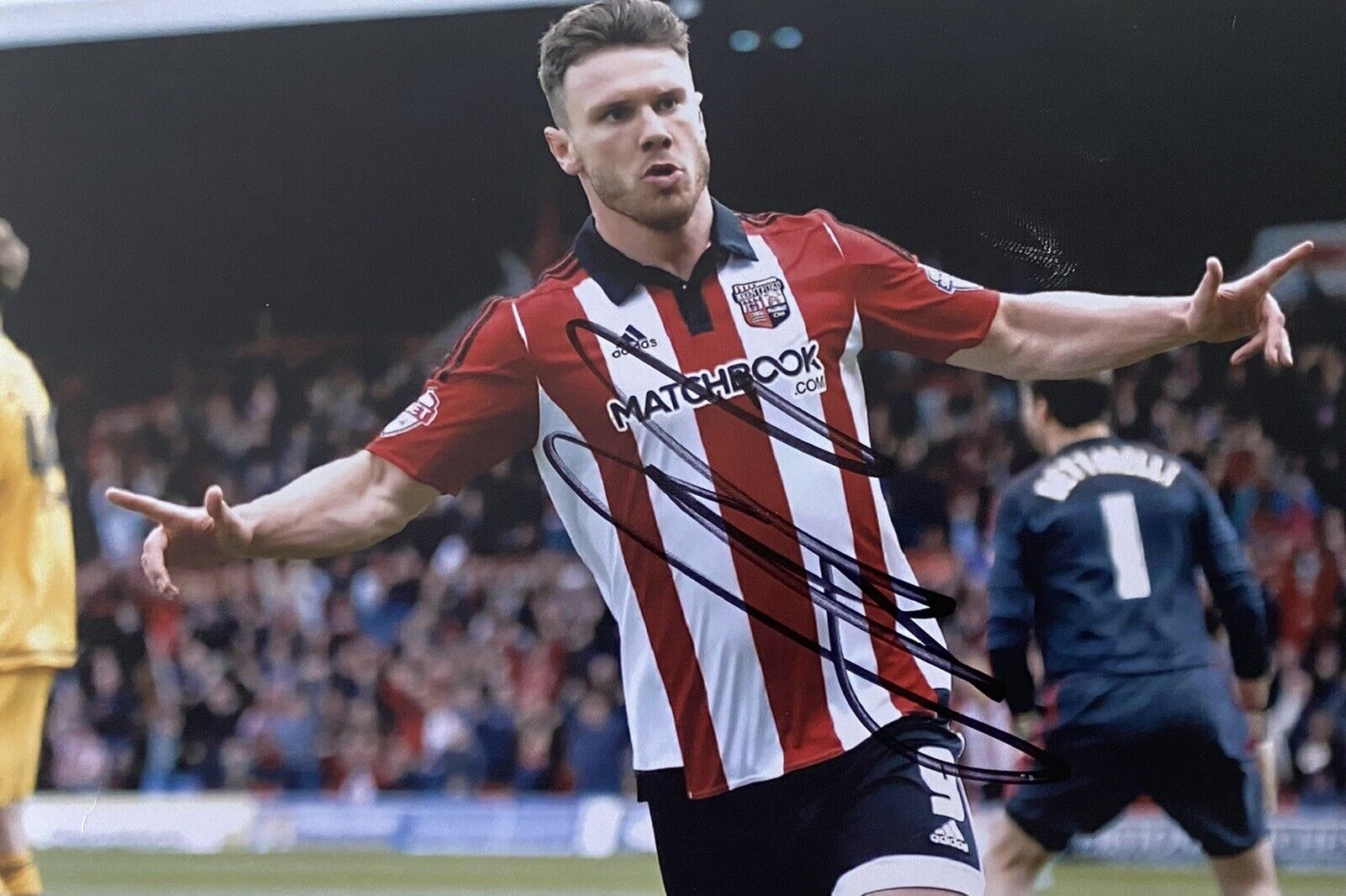 Scott Hogan Genuine Hand Signed Brentford 6X4 Photo Poster painting 2