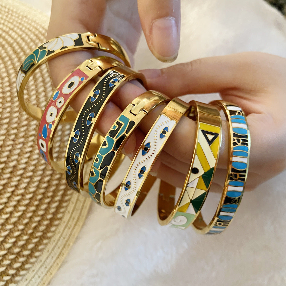 Retro Vintage Eye Stainless Steel Oil Dripping Bangles