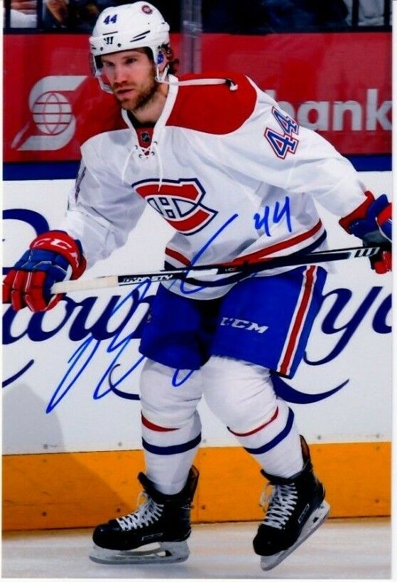 BOBBY FARNHAM autographed SIGNED MONTREAL CANADIENS 4x6 Photo Poster painting