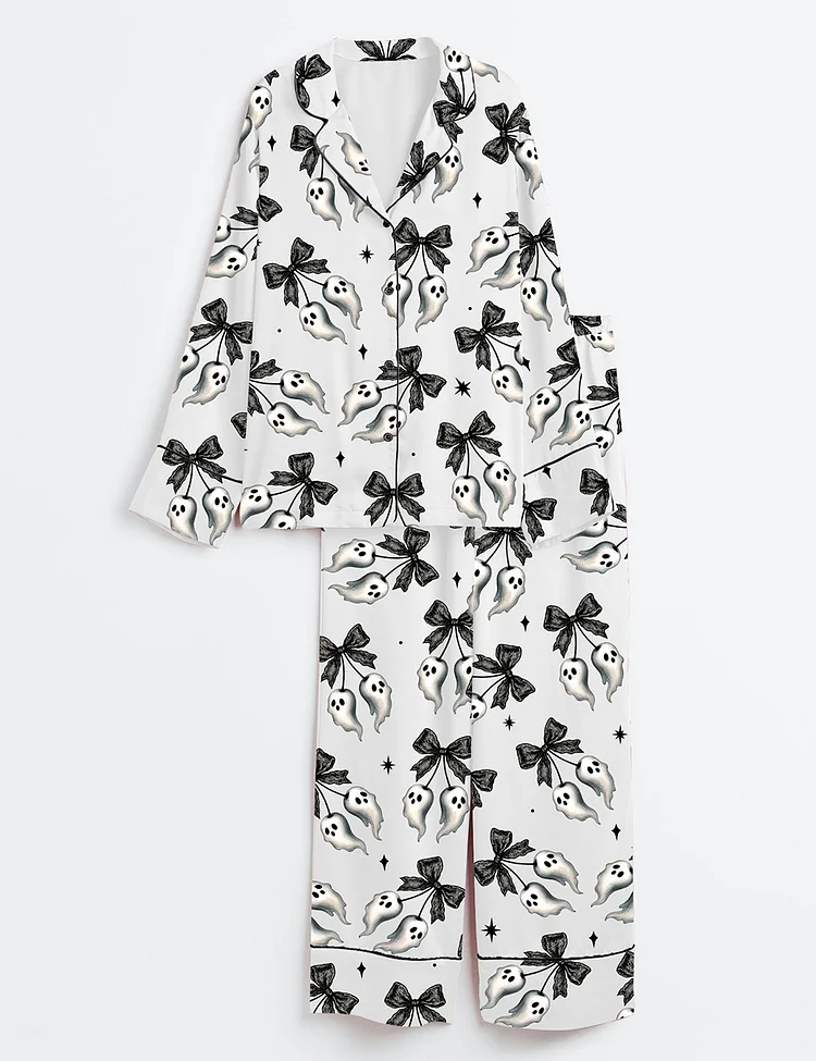 Women&rsquo;s Halloween Spooky Black Lace Bow With Floating Ghosts And Stars Long Sleeve Satin Pajama Set