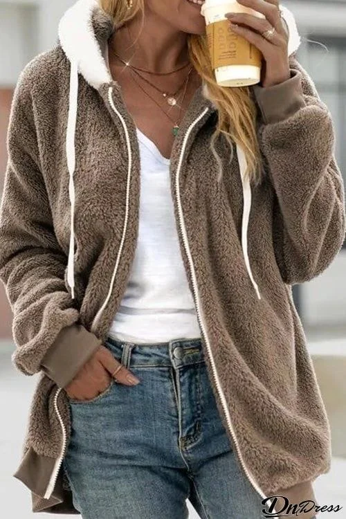Fashionable Loose Hooded Jacket.