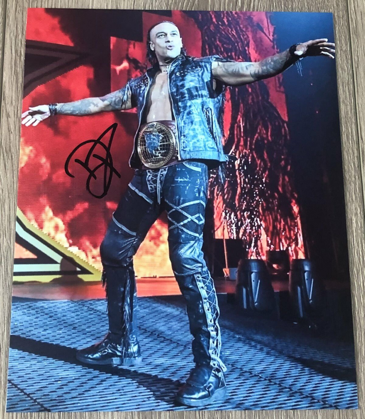 DAMIAN PRIEST SIGNED AUTOGRAPH WWE RAW SMACKDOWN NXT 8x10 Photo Poster painting H w/EXACT PROOF