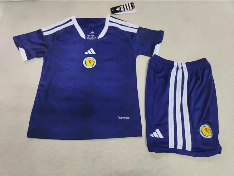 26-27 Scotland home game - children's clothing