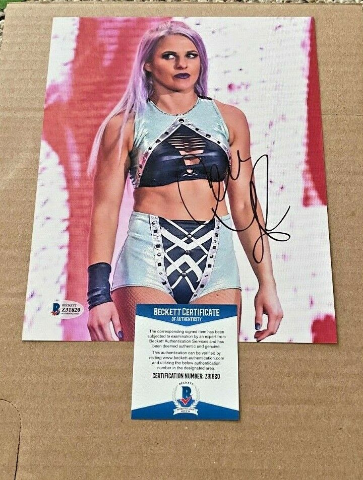 CANDICE LERAE SIGNED WWE WRESTLING 8X10 Photo Poster painting BECKETT CERTIFIED #2