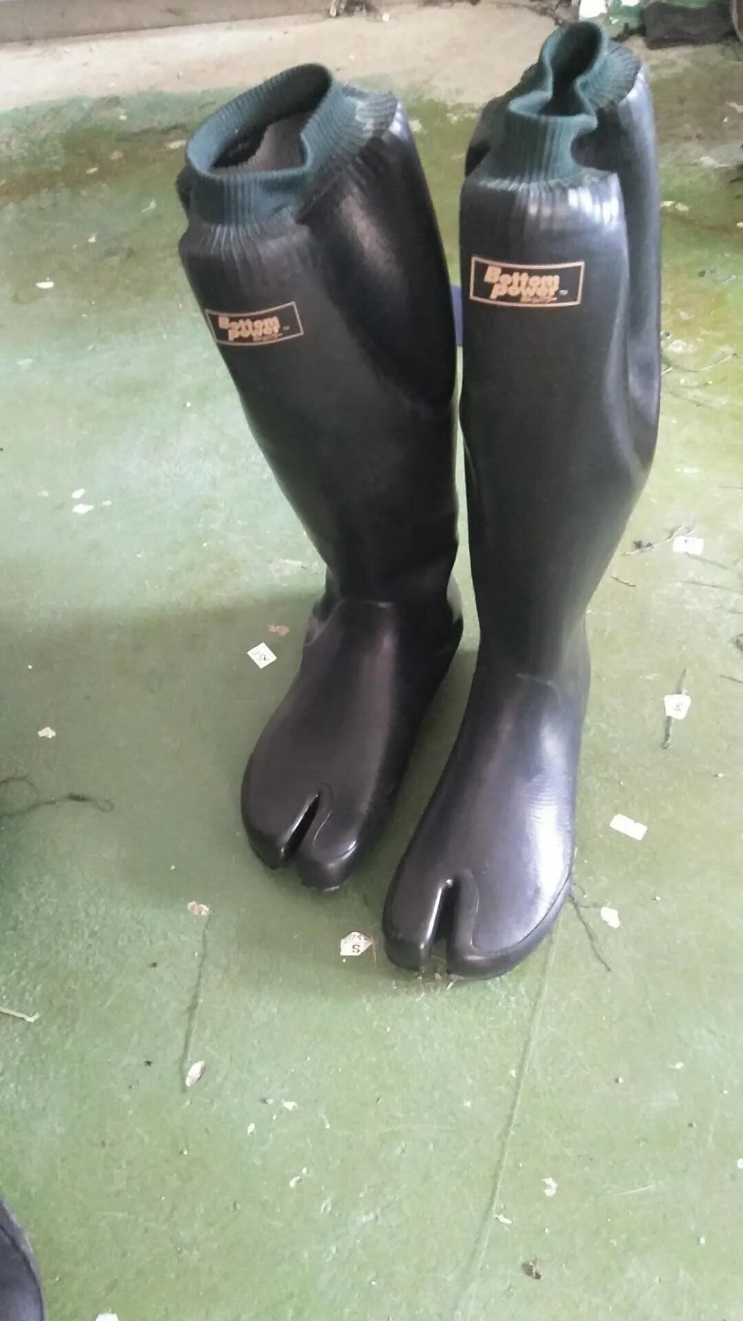 Japan Style Soft Women High Rainboots, Portable Men Foldable Natural Rubber Shoe,BLACK Galoshes,Garding Field Planting Shoes,