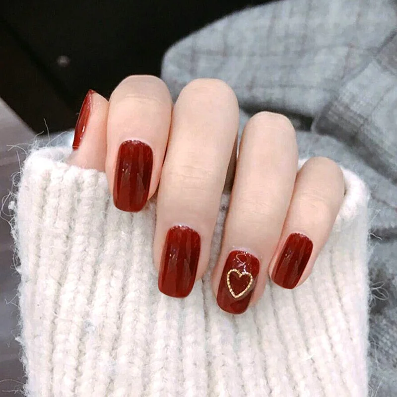 Gorgeous Women Nail Art tools 24pcs/set Red Gold Cady Glitter Color  Fake Nails With Glue Short Full Nail Tips Hybrid Nail TY-Nail Inspo