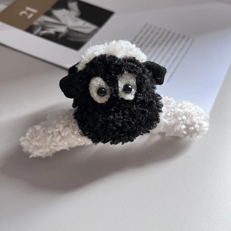 Cute Women’s Sheep Plush Hair Clip Hair Claws