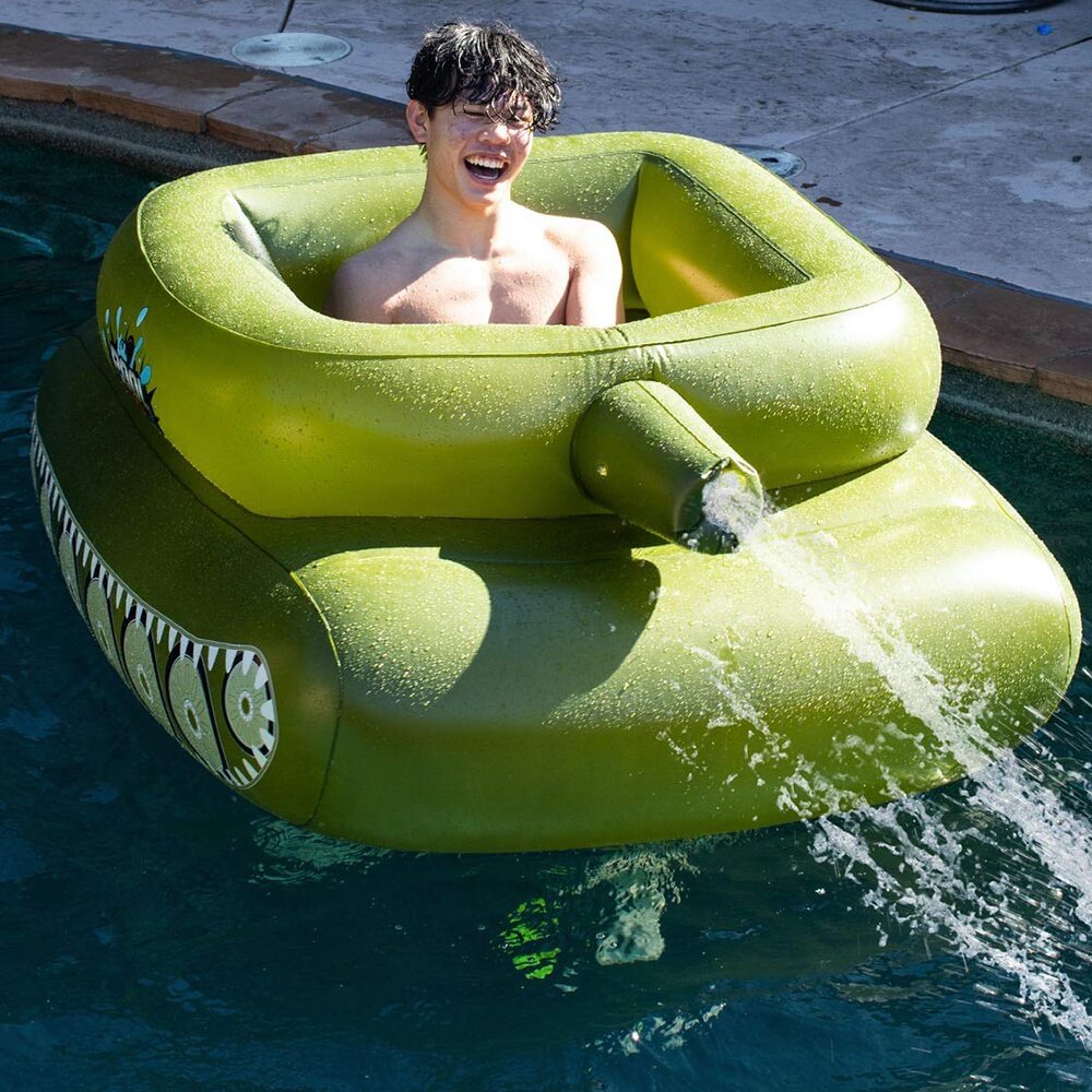 Inflatable Tank Pool Float With Water Cannon、、sdecorshop