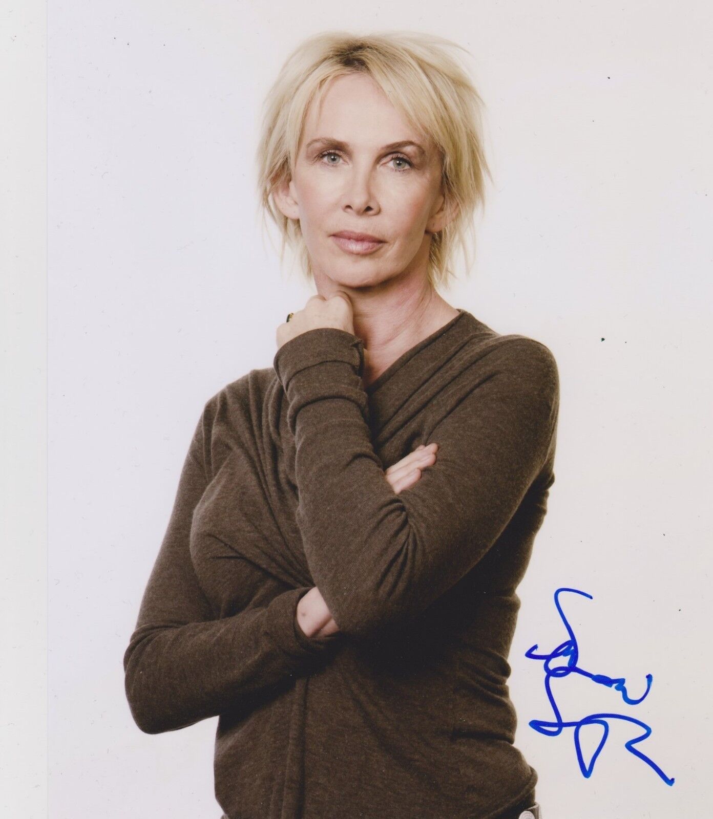 Trudie Styler Signed 10x8 Photo Poster painting AFTAL