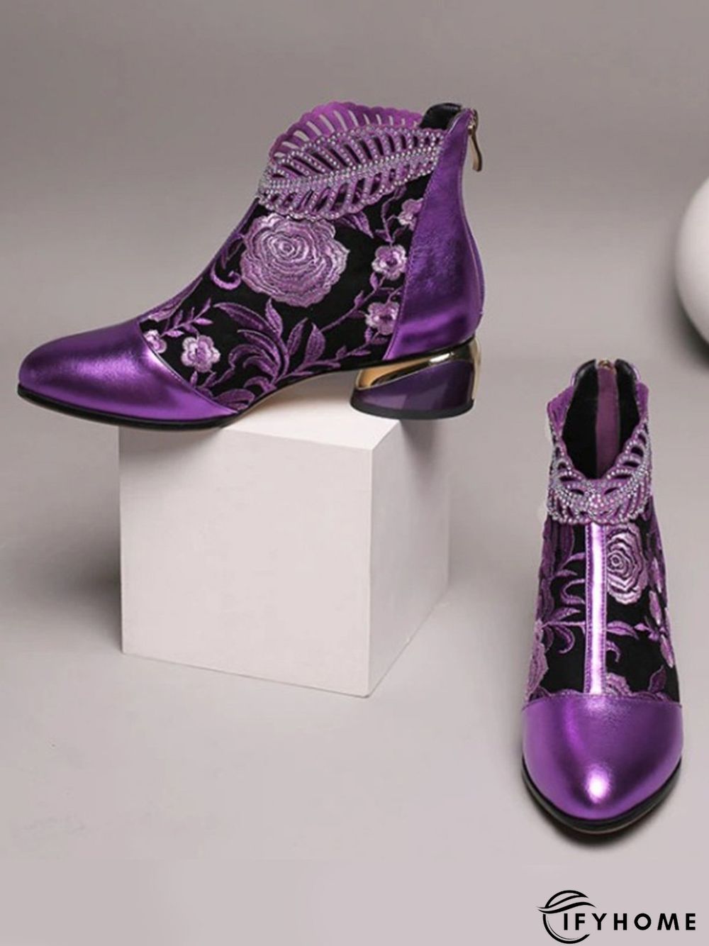 Retro Ethnic Embroidered Rhinestone Chunky Heel Zipper Boots | IFYHOME