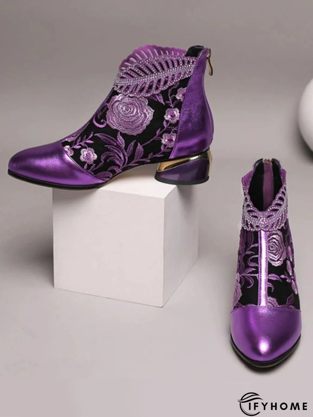 Retro Ethnic Embroidered Rhinestone Chunky Heel Zipper Boots | IFYHOME