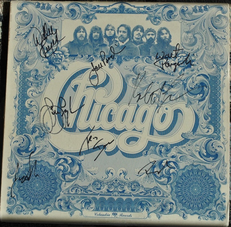 CHICAGO XI SIGNED Album X8 Robert Lamm, Walter Parazaider, Lou Pardini, Terry Kath, Peter Cetera, Jason Scheff, Walfredo Reyes Jr. wcoa