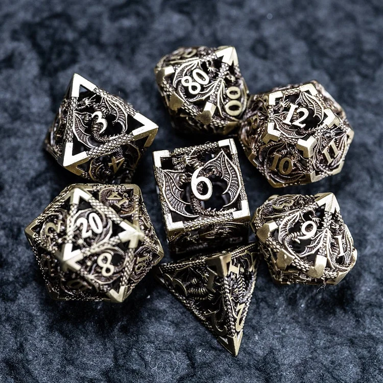 Hollow Metal Dragon Shaped Carving Dice Set🐲