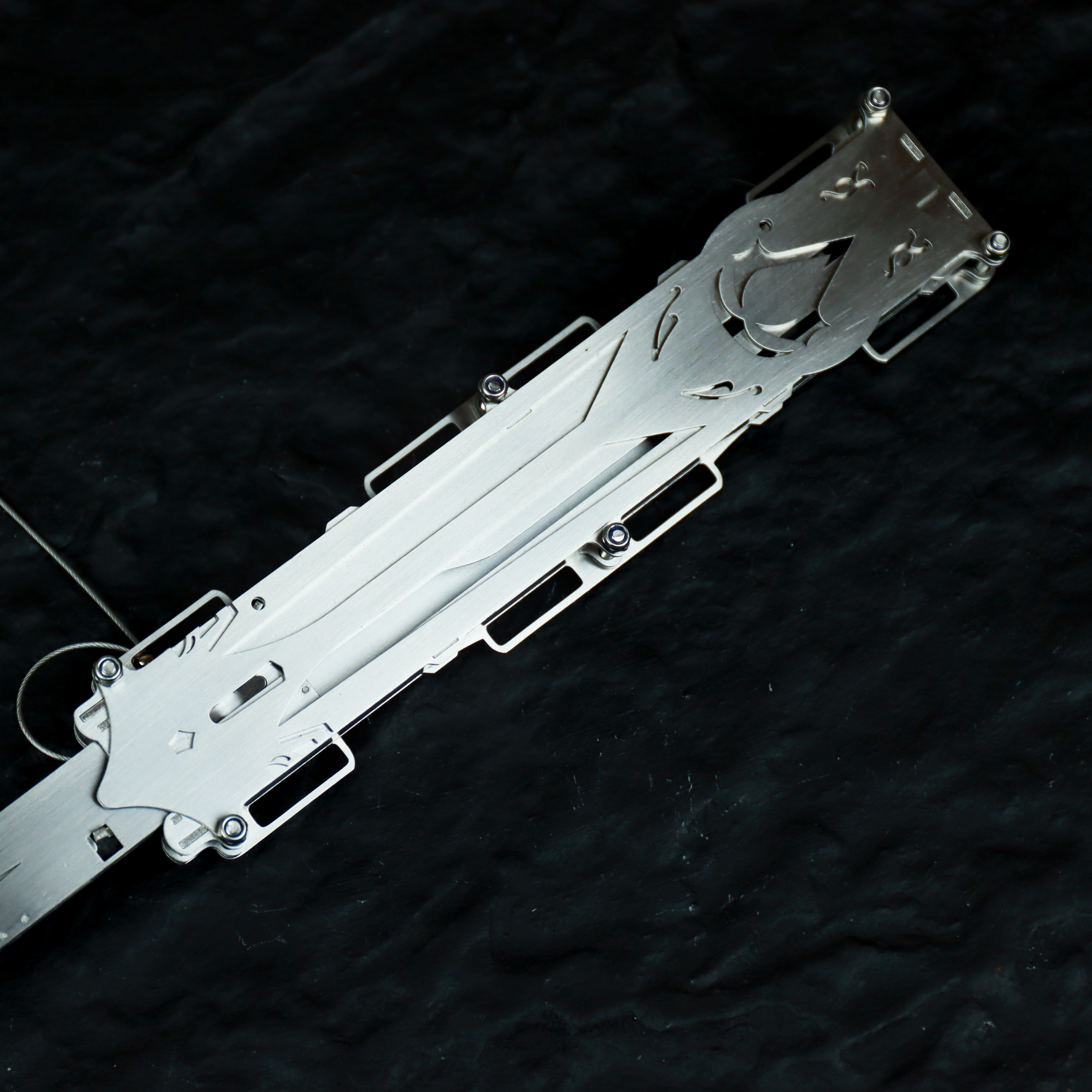 Hidden Blade Florence Double Action Hidden Blade image 3