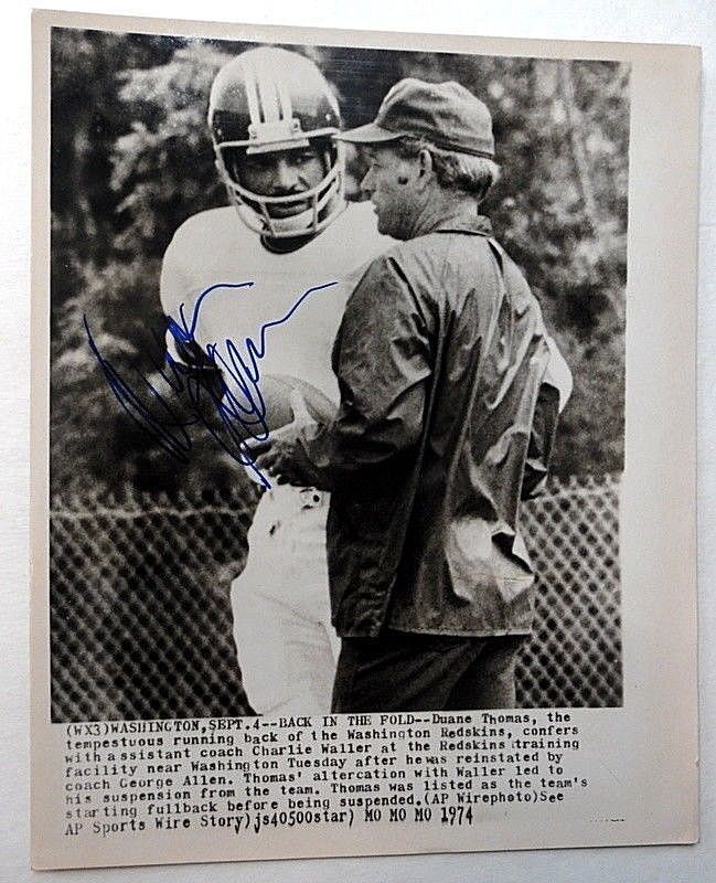 DUANE THOMAS SPORTS Autographed 8 x 10 Photo Poster painting Washington REDSKINS 1974 PC148