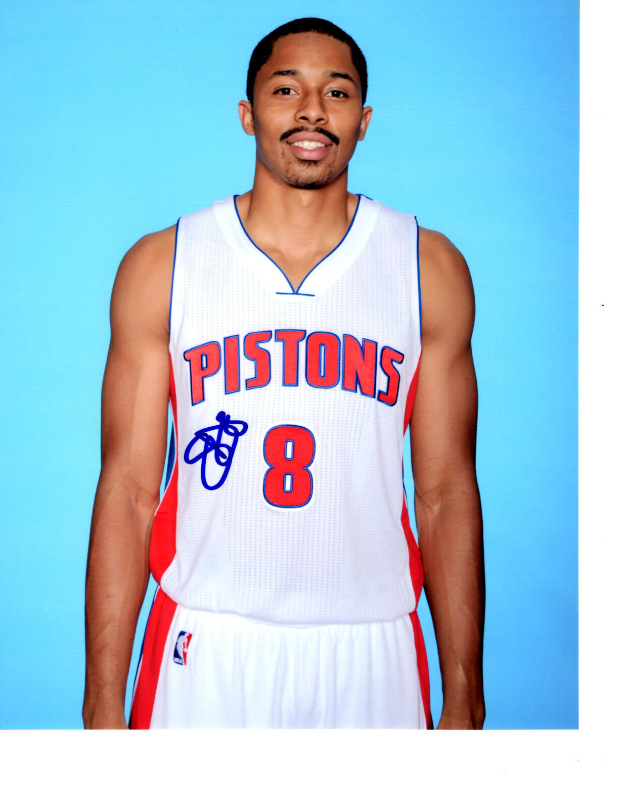 Spencer Dinwiddie hand signed autographed 8x10 Photo Poster painting with COA Detroit Pistons a