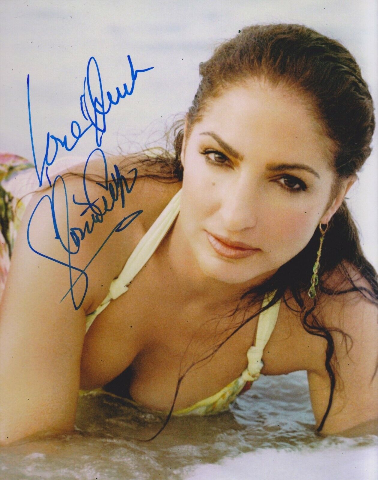 Gloria Estefan Signed 10x8 Photo Poster painting AFTAL