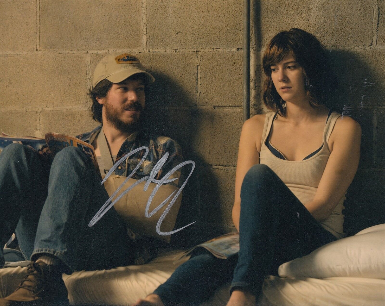 JOHN GALLAGHER JR signed (10 CLOVERFIELD LANE) Movie 8X10 Photo Poster painting *EMMETT W/COA #2