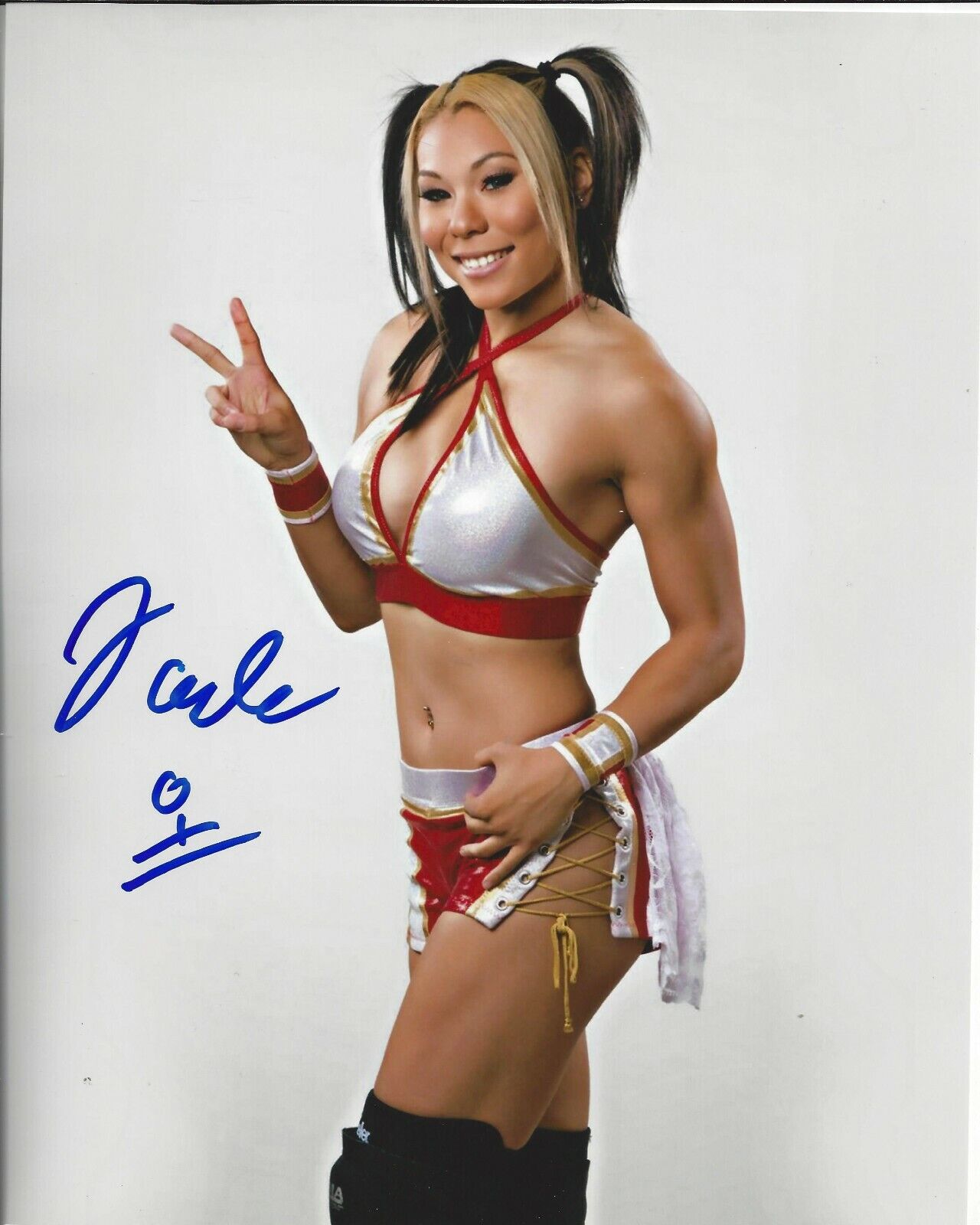 Jade autographed 8x10 WWE NXT Mia Yim#9