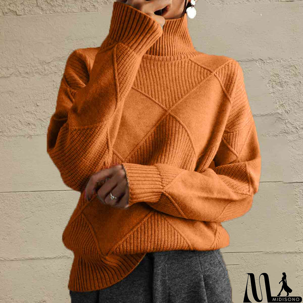 MidiSono - Versatile and Comfortable Sweater