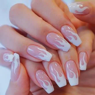 24pcs/Set Punk Fake Nails Short Design Fire Pattern False Nails Girls Finished Full Nail Decal Beauty Artificial Nail Art Tips-Nail Inspo