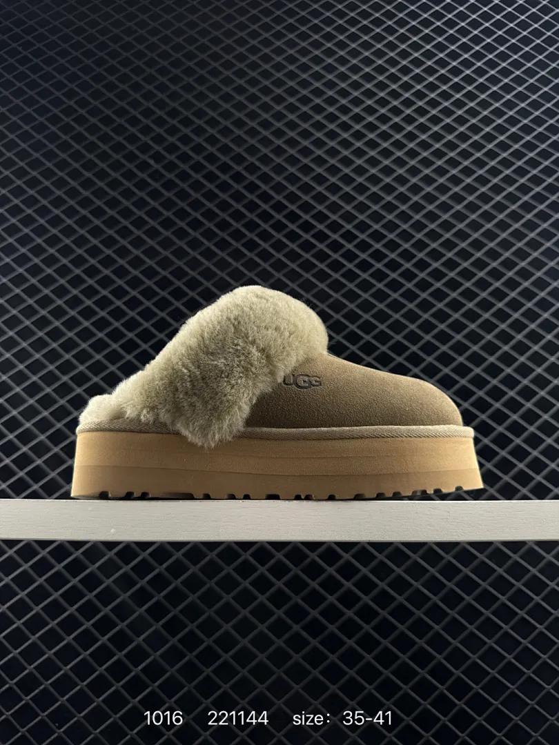Top quality Winter and autumn sheepskin one-piece snow boots