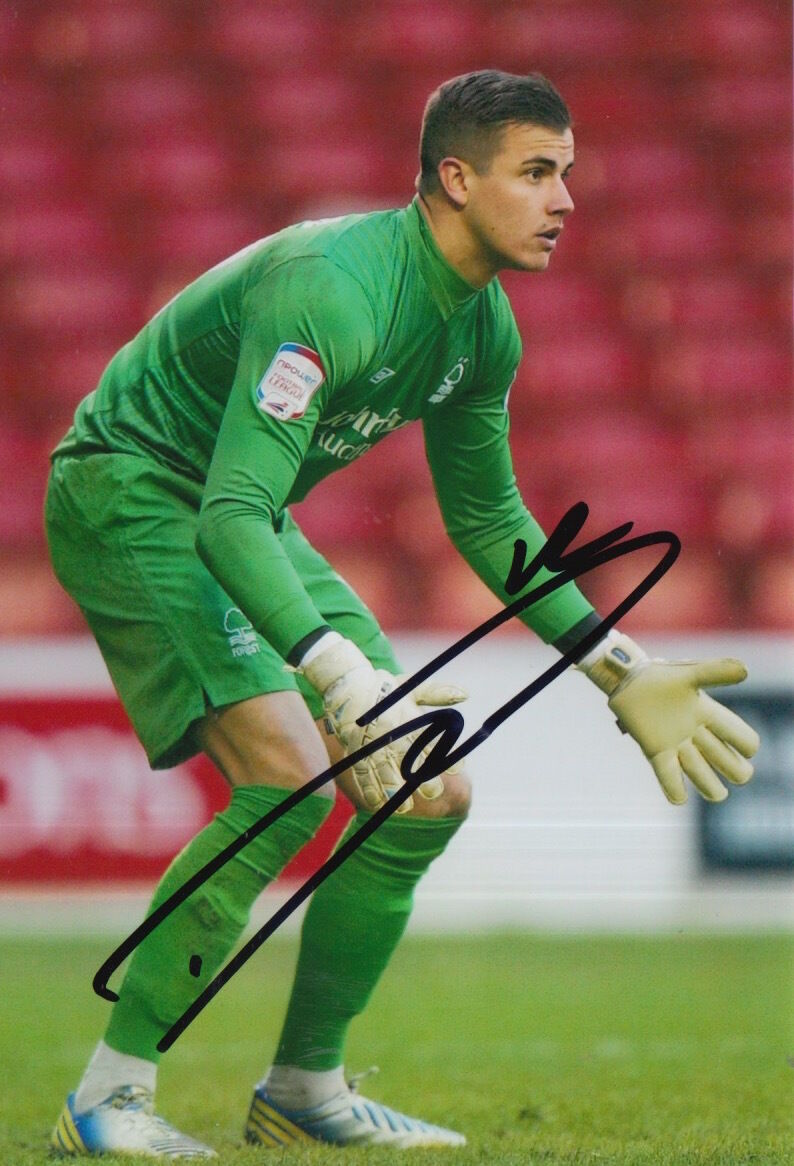 NOTTINGHAM FOREST HAND SIGNED KARL DARLOW 6X4 Photo Poster painting.