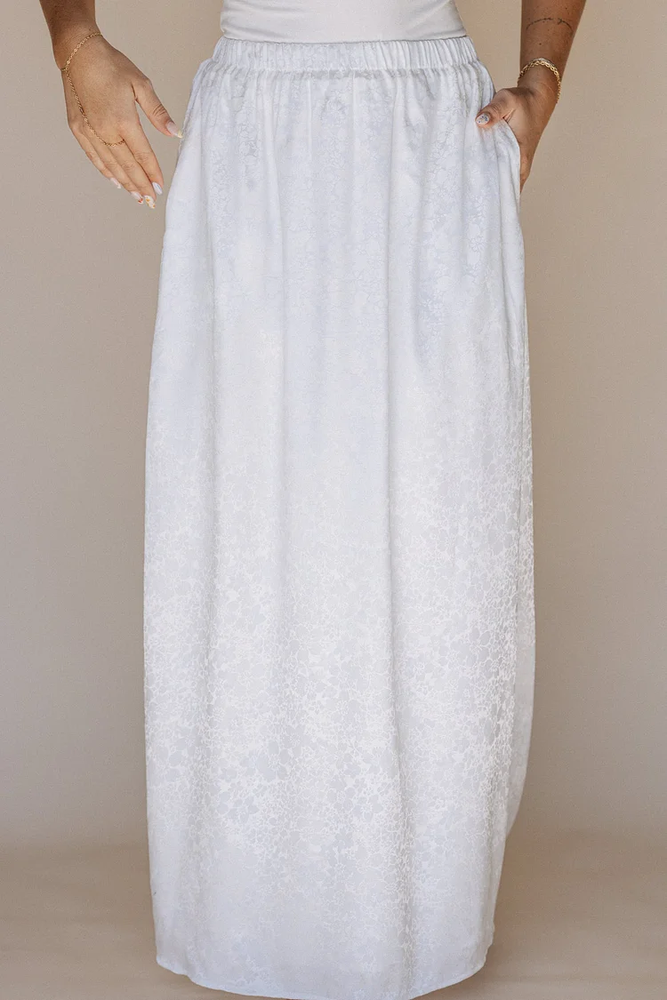 Hannah Temple Skirt in White
