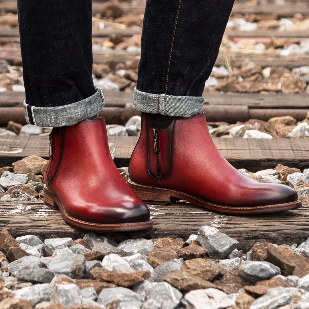The Chelsea Boots In Burgendy