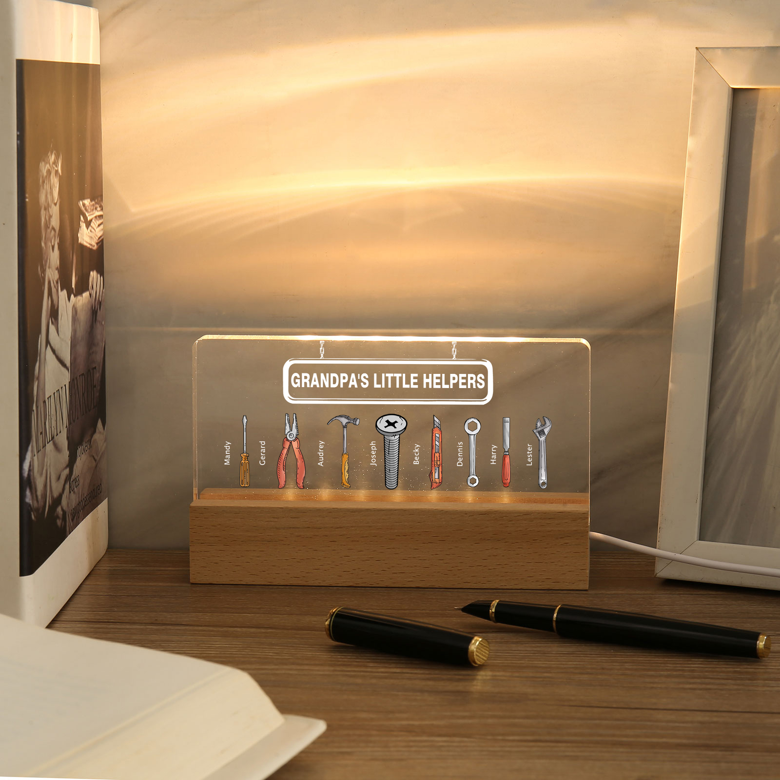 8 Names - Personalised Repair Tool Pattern Table Lamp Customized Text Father's Day Gift for Grandad/Dad