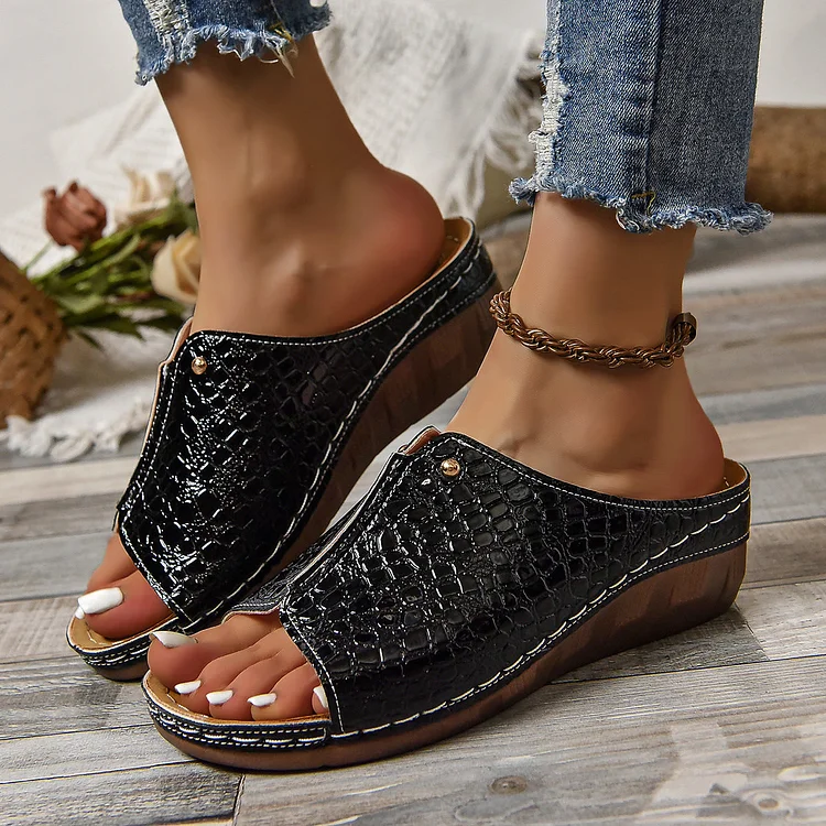 Women’s Wedge Sandals with Crocodile Pattern, Comfortable Arch Support Slides Radinnoo.com