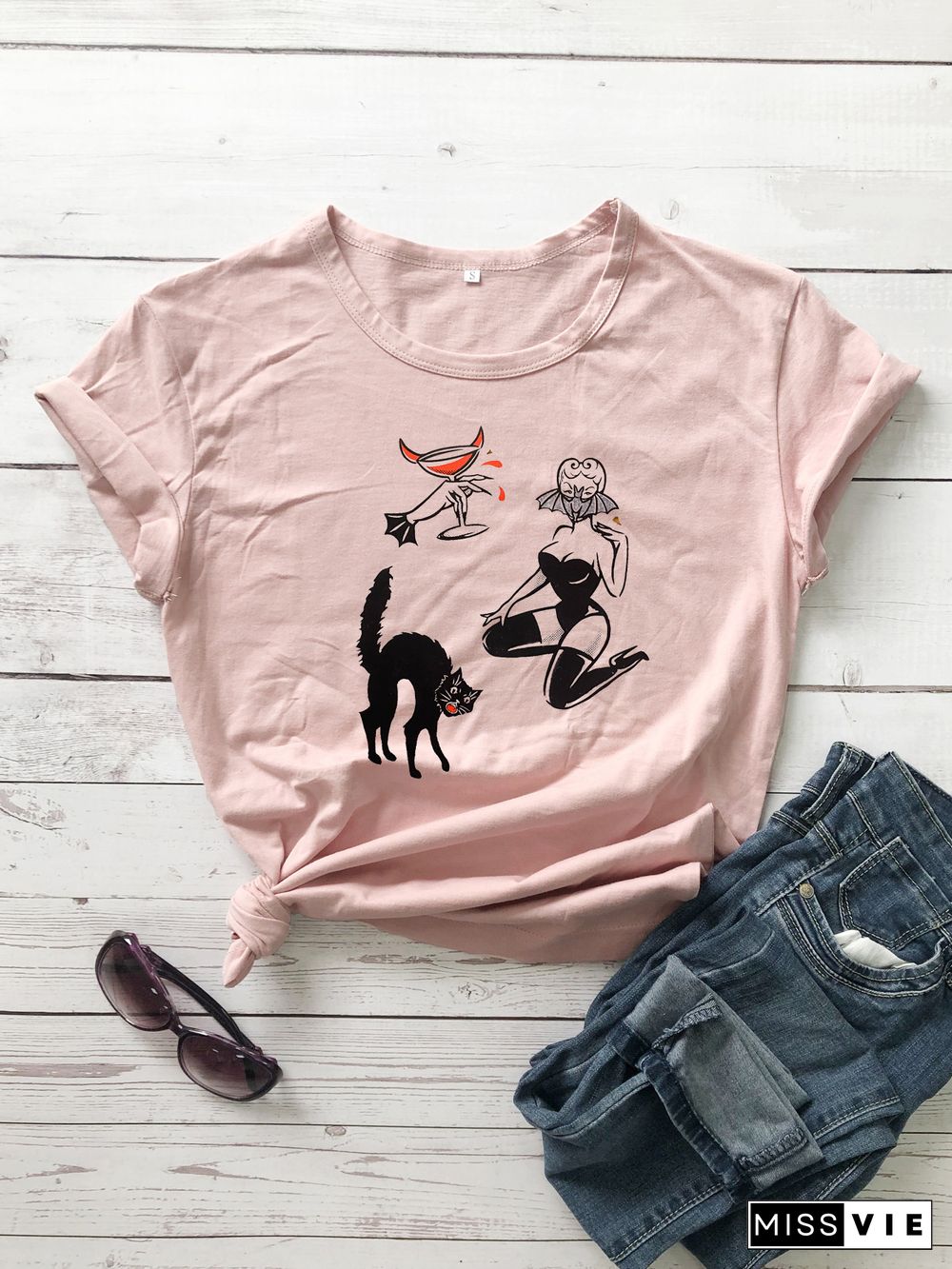 Colored BAT GHOUL RINGERGothic T-shirtWomen CottonFunnyStreetStyleGrungeGraphicCasual FashionUnisexTeeTopTshirt