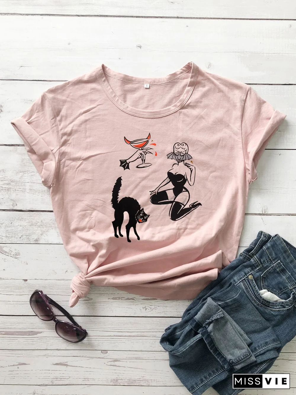 Colored BAT GHOUL RINGERGothic T-shirtWomen CottonFunnyStreetStyleGrungeGraphicCasual FashionUnisexTeeTopTshirt