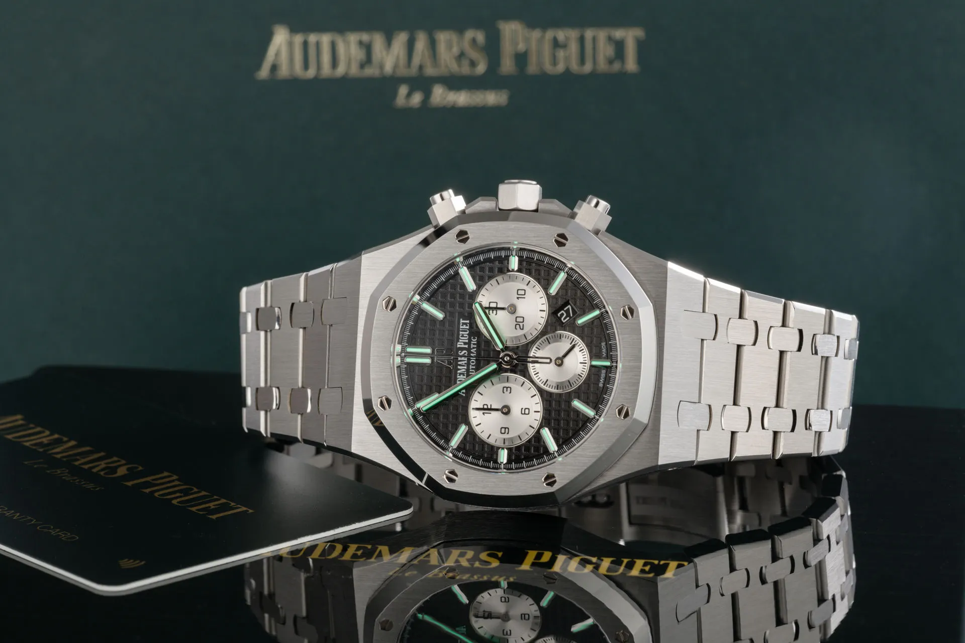 Audemars Piguet Royal Oak Chronograph Watches | ref 26331ST.OO.1220ST.02 | Complete Set 'Under AP Warranty' | The Watch Club