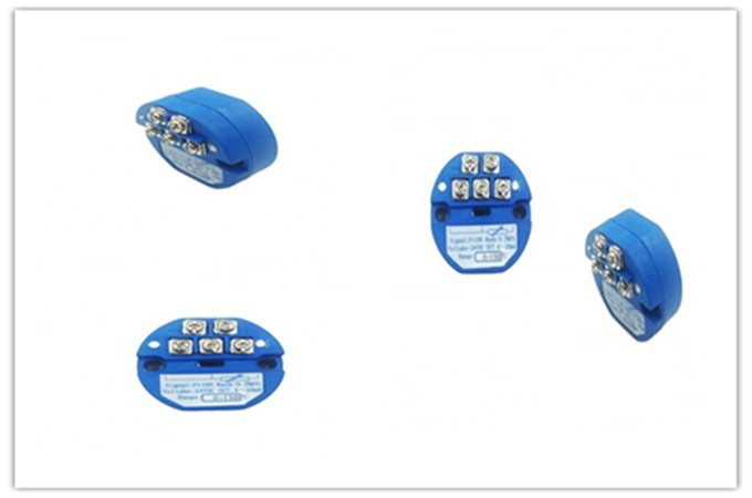Blue RTD Temperature Transmitter Sensor PT100 Polypropylene 0.5V 4.5V 0