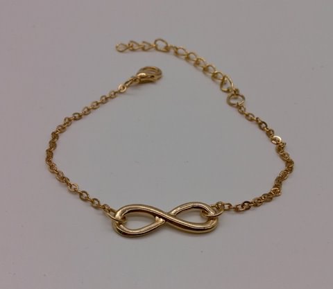 Personalized Infinity Bracelet Initial Pendant Bracelet Friendship Bracelet Bridesmaid Gifts Gift for Her