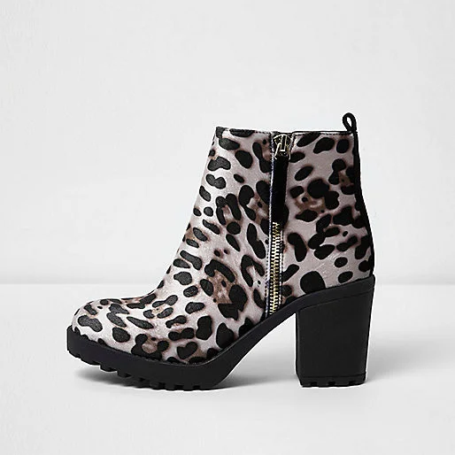 Leopard Print Chunky Heel Round Toe Ankle Boots Vdcoo