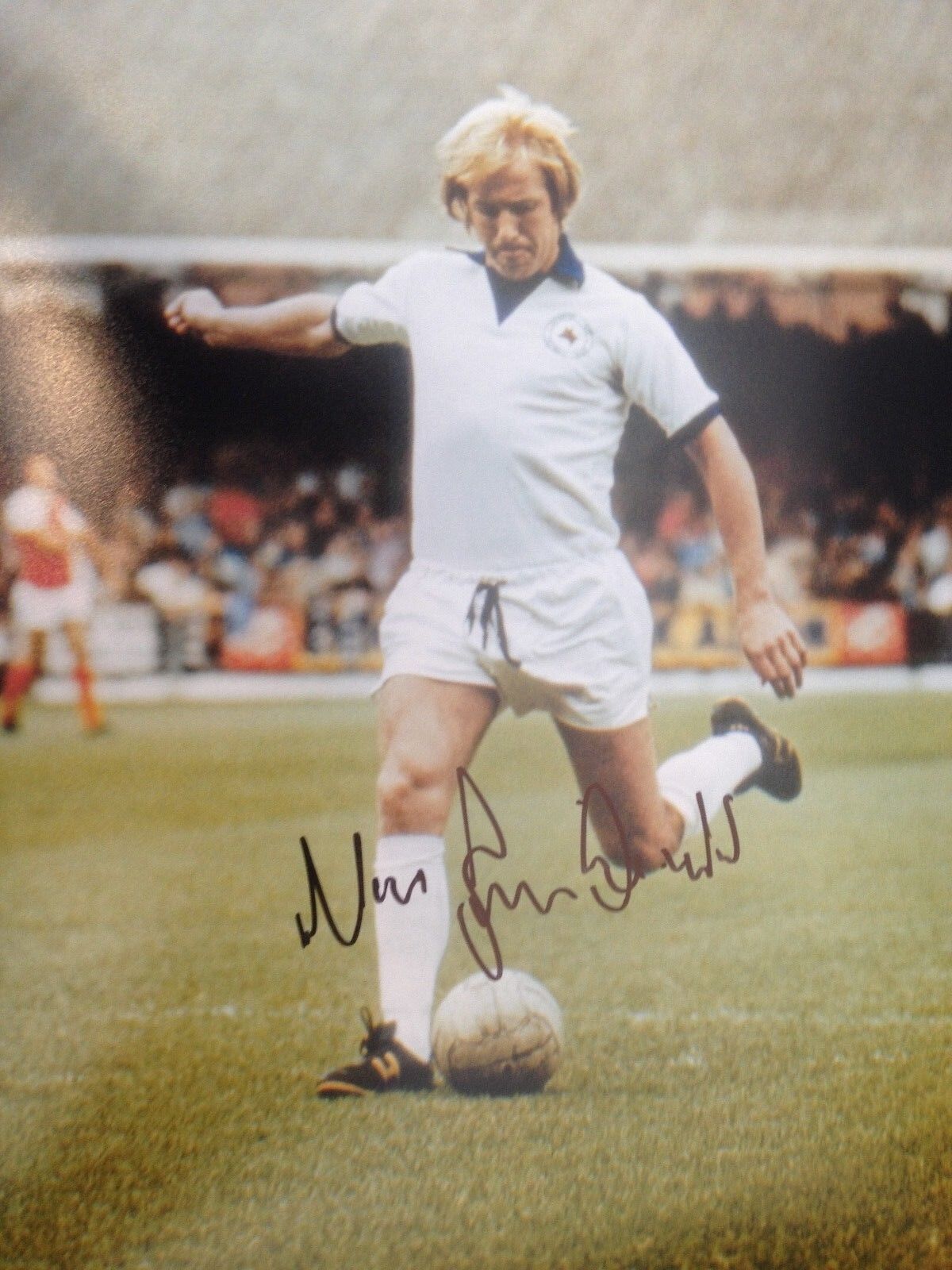 ALAN BIRCHENALL - FORMER LEICESTER CITY FOOTBALLER - EXCELLENT SIGNED Photo Poster paintingGRAPH