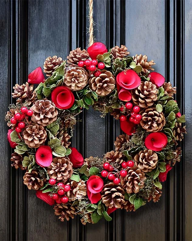 Winter Forest Christmas Wreath 35cm