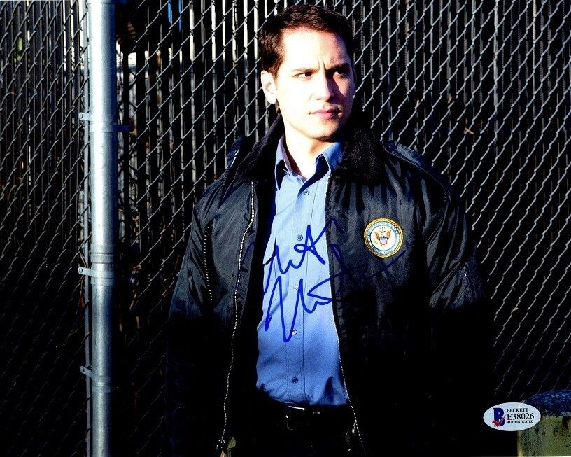 MATT MCGORRY In-person Signed Photo Poster painting - Orange Is The New Black - Beckett Auth.