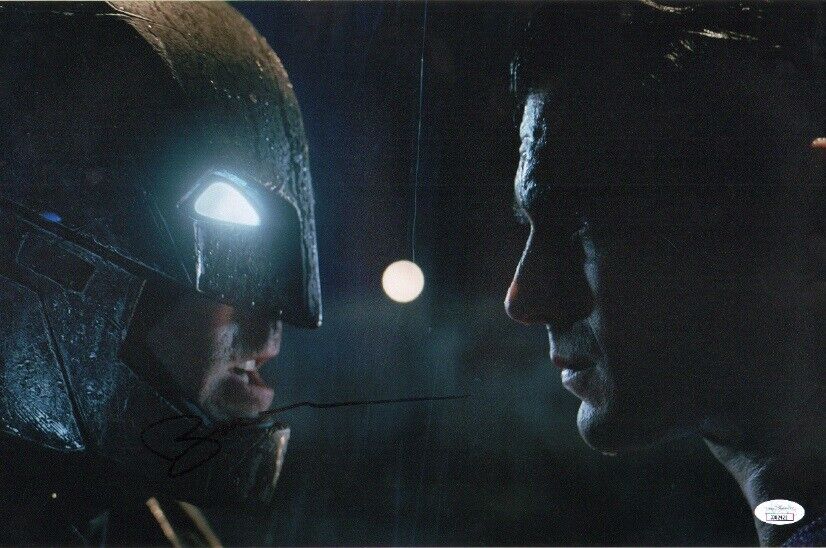 ~~ BEN AFFLECK Authentic Hand-Signed SUPERMAN vs BATMAN