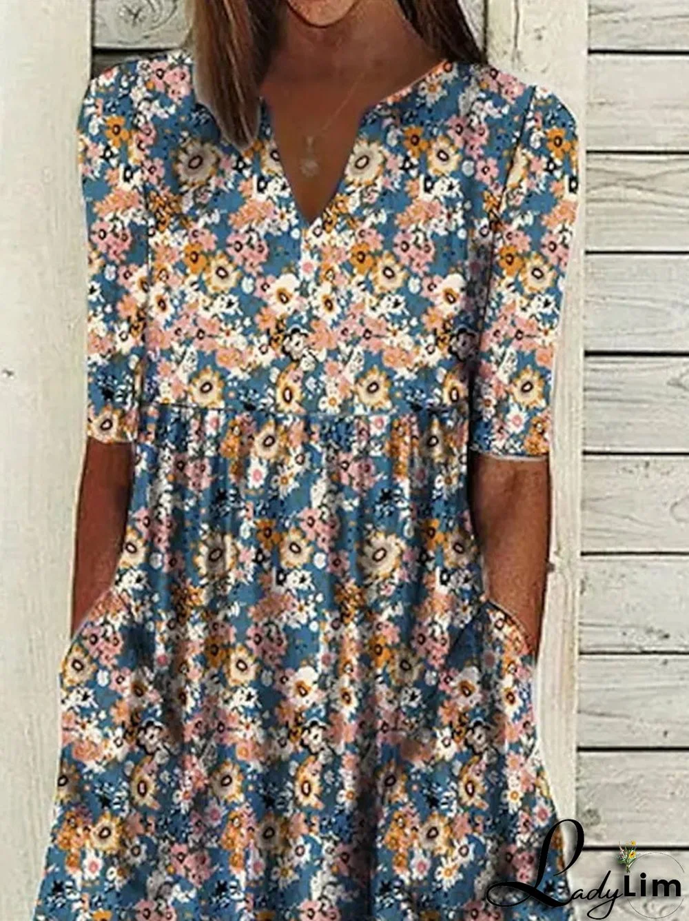 Women's Floral Short Sleeve V-neck Floral Printed Midi Dress with Pockets