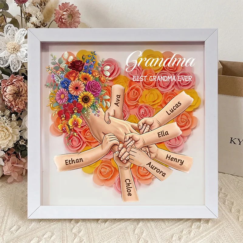Personalized Mommy Holding Hands Shadow Box &ndash; Custom Kids Names Floral Heart Frame Gift for Mom & Grandma | Mother&rsquo;s Day Gift